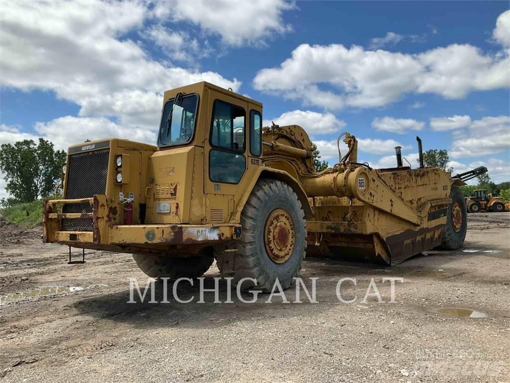 CAT 637E كاشطات