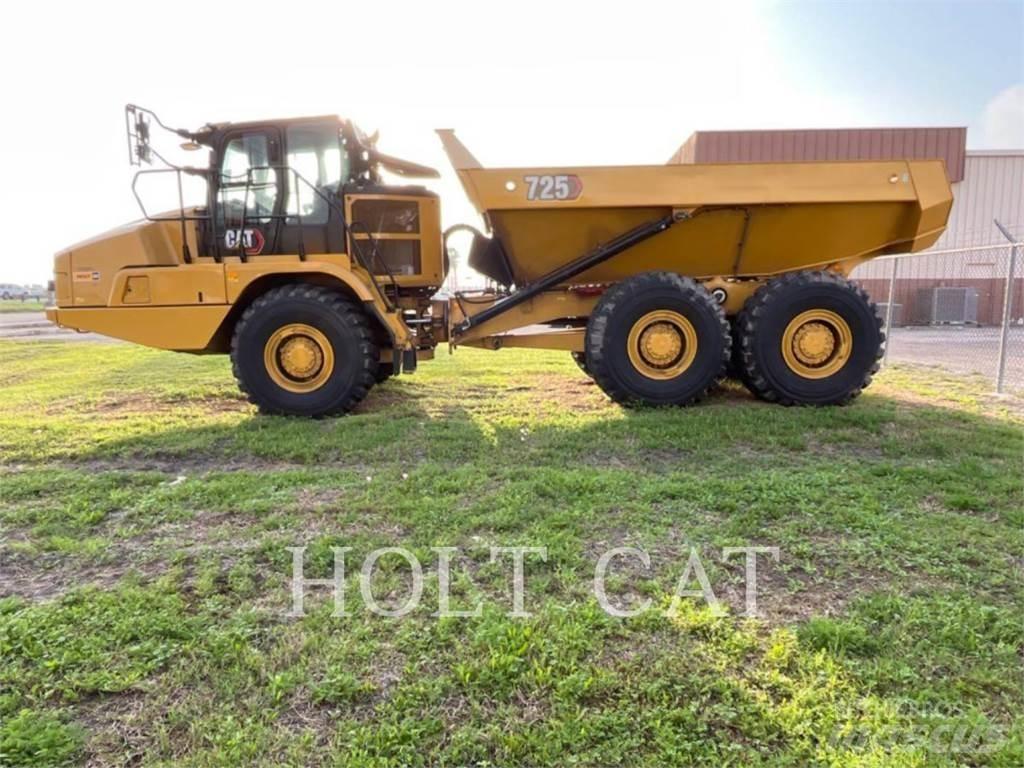 CAT 725 ساحبات مفصلية