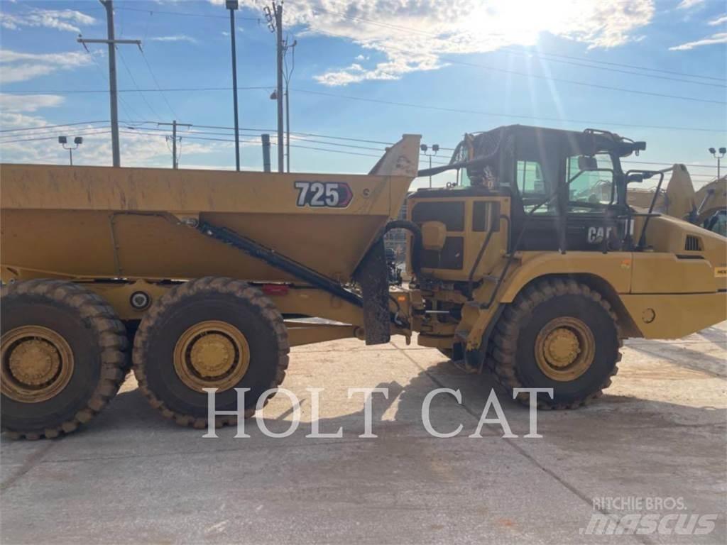 CAT 725 ساحبات مفصلية