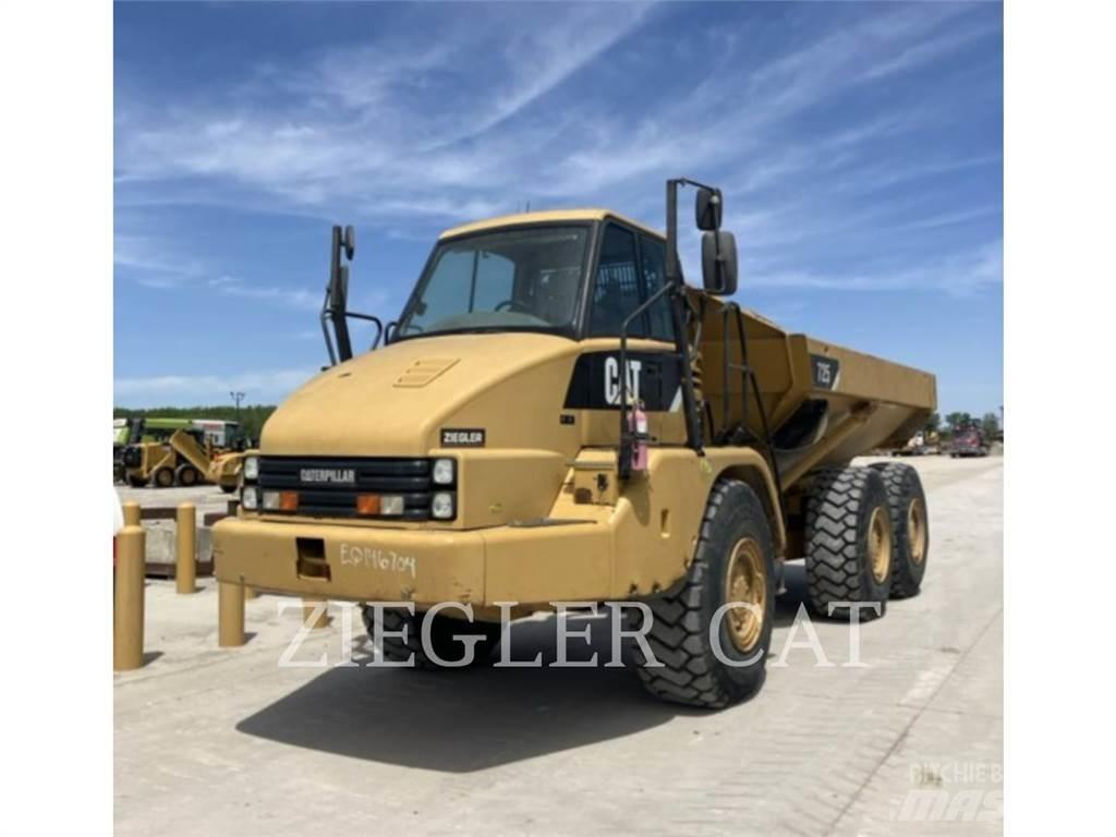 CAT 725 ساحبات مفصلية