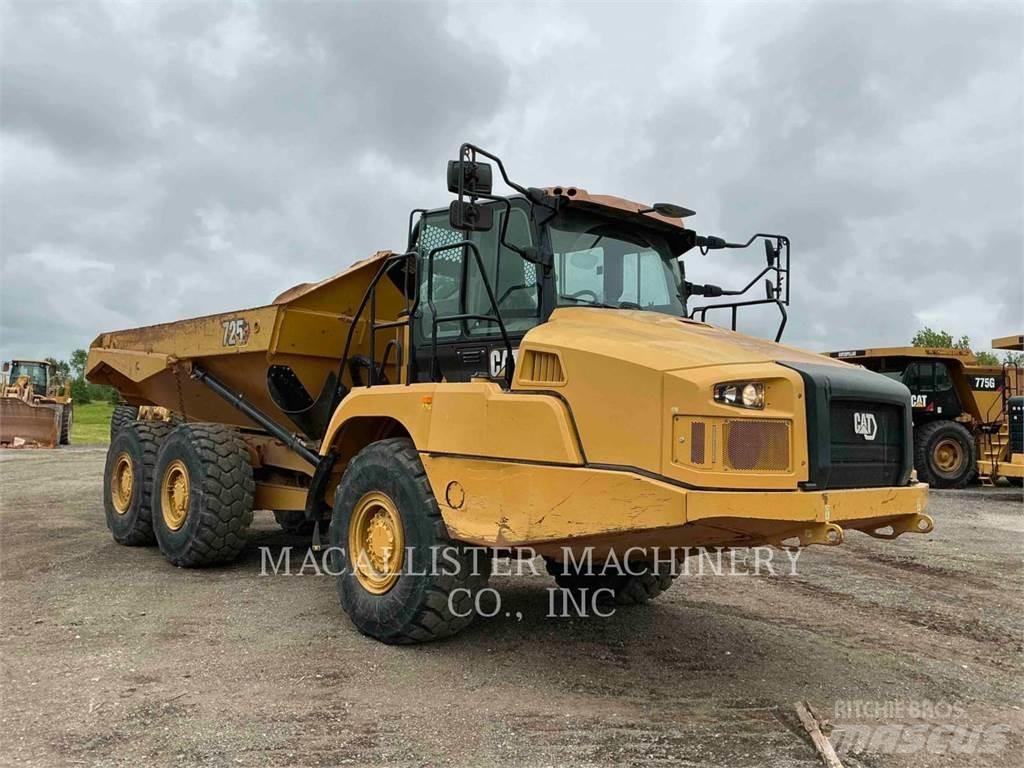 CAT 725 ساحبات مفصلية
