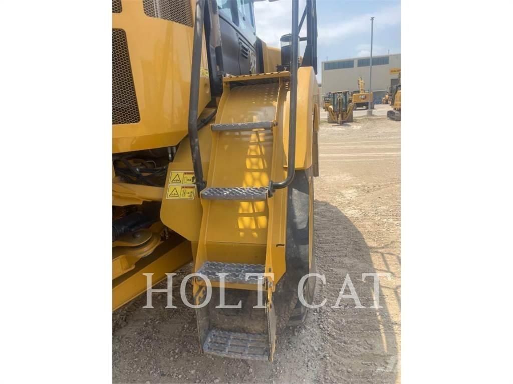 CAT 725 ساحبات مفصلية