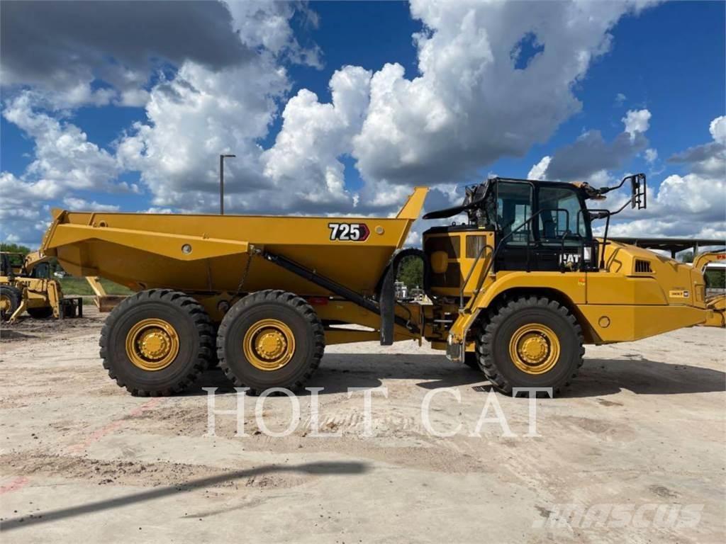 CAT 725 ساحبات مفصلية