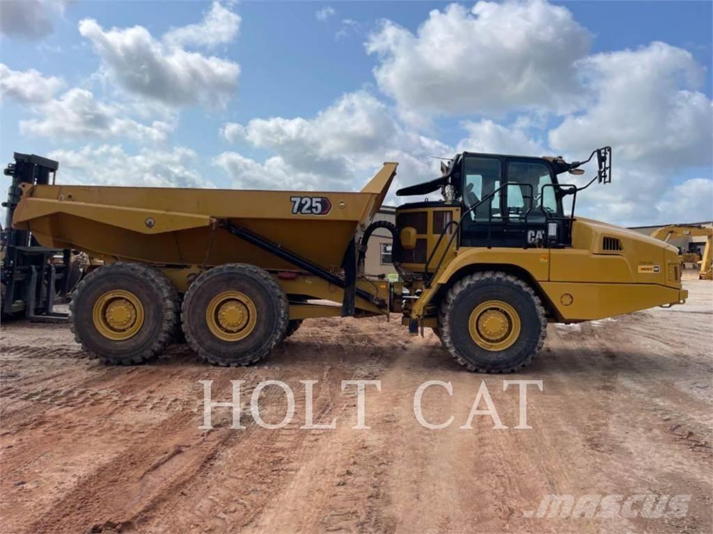 CAT 725 ساحبات مفصلية