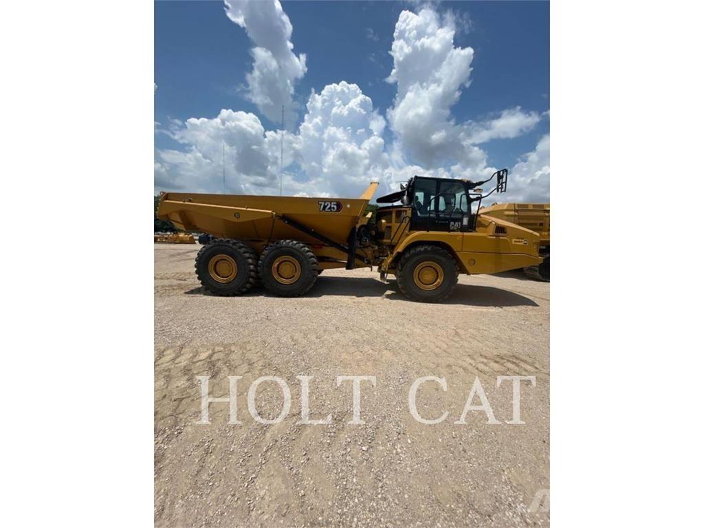 CAT 725 ساحبات مفصلية