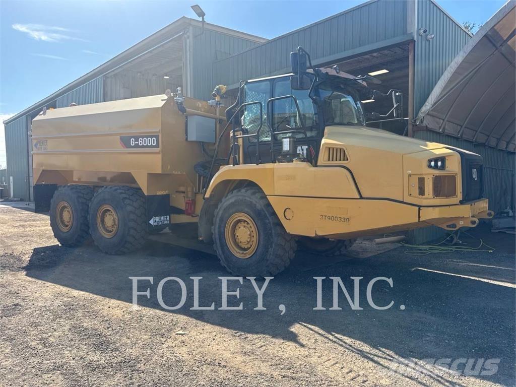 CAT 725-04 شاحنات ذات صهاريج