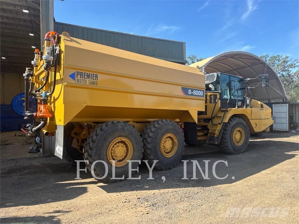 CAT 725-04 شاحنات ذات صهاريج