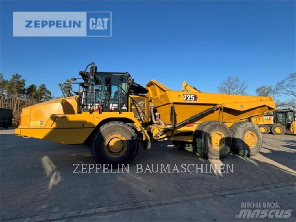CAT 725-04A ساحبات مفصلية