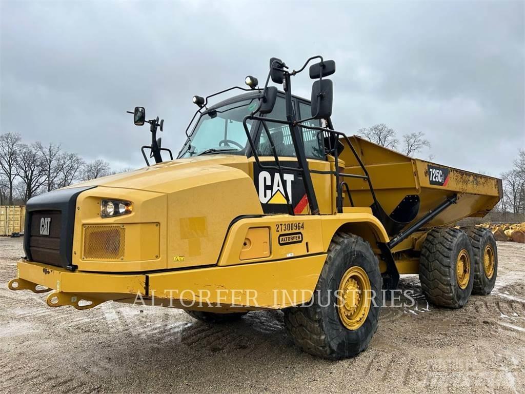 CAT 725C2 ساحبات مفصلية
