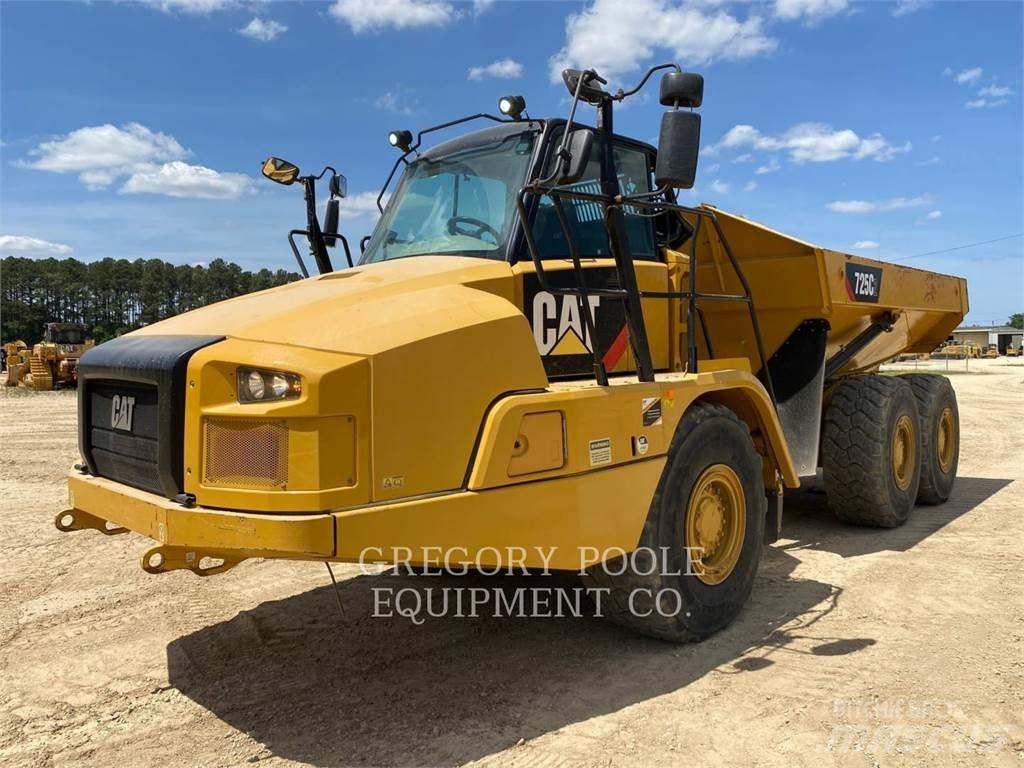 CAT 725C2 ساحبات مفصلية