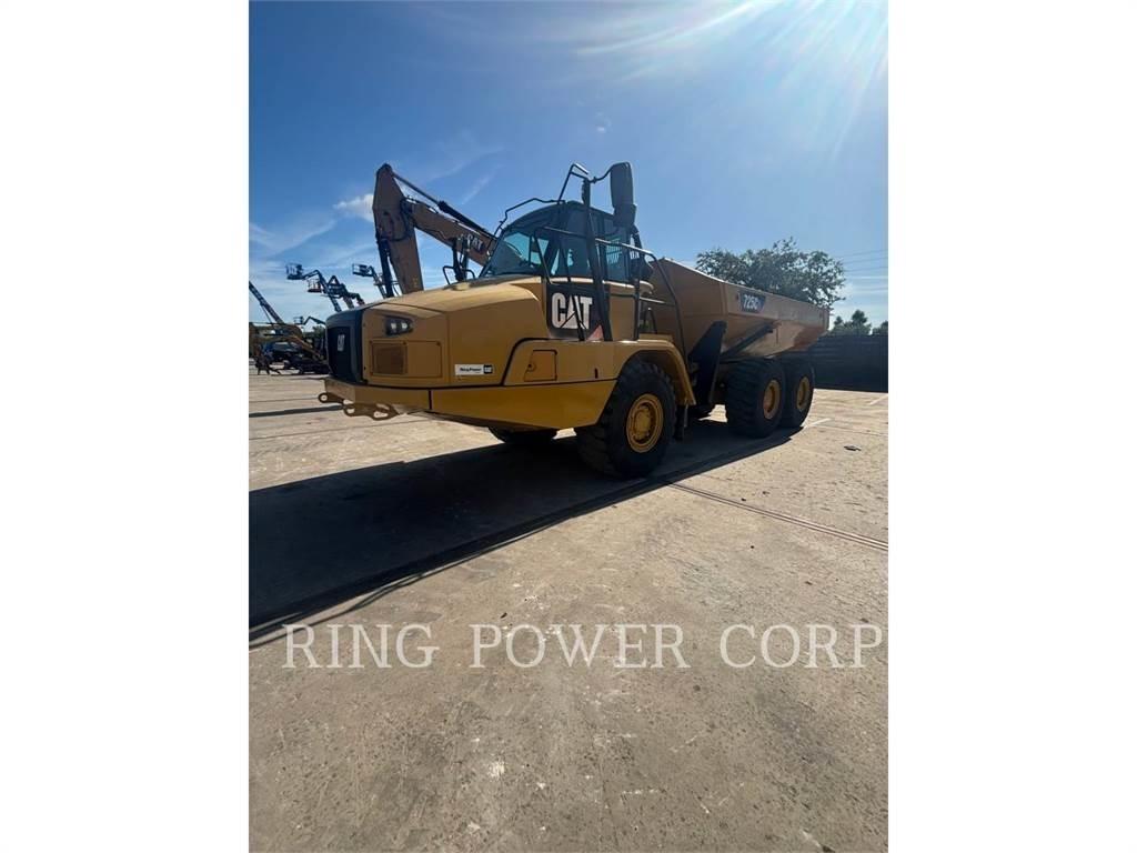 CAT 725C2TG ساحبات مفصلية