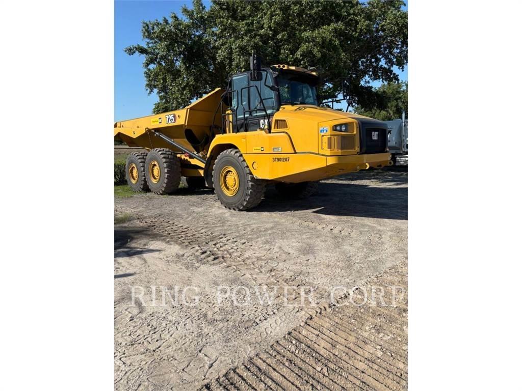 CAT 725TG ساحبات مفصلية