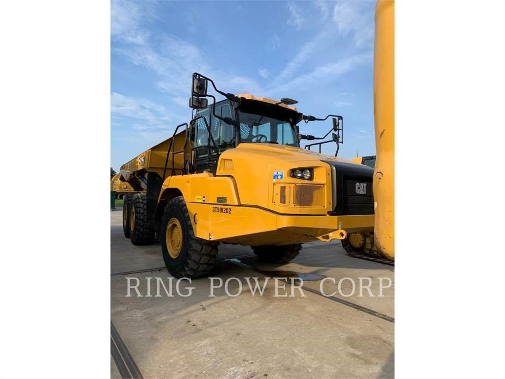 CAT 725TG ساحبات مفصلية