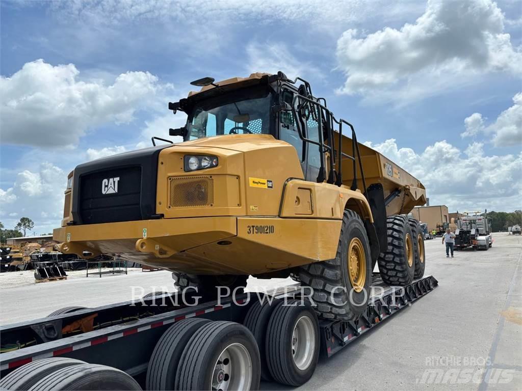 CAT 725TG ساحبات مفصلية