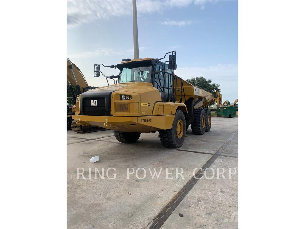 CAT 725TG ساحبات مفصلية