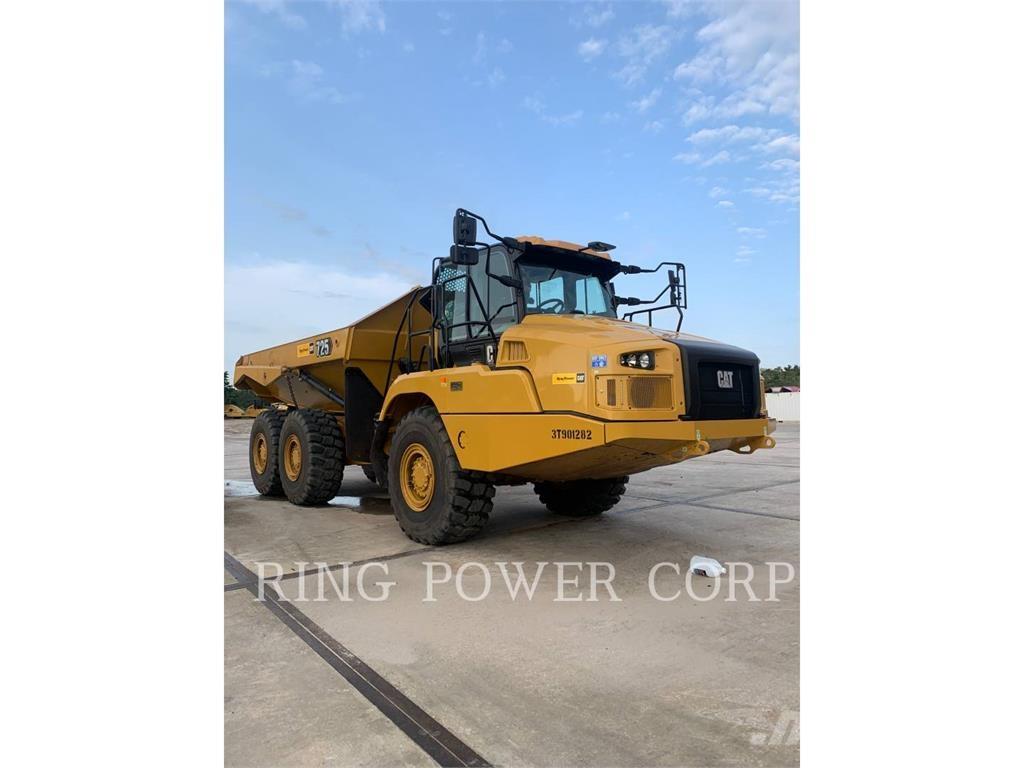 CAT 725TG ساحبات مفصلية