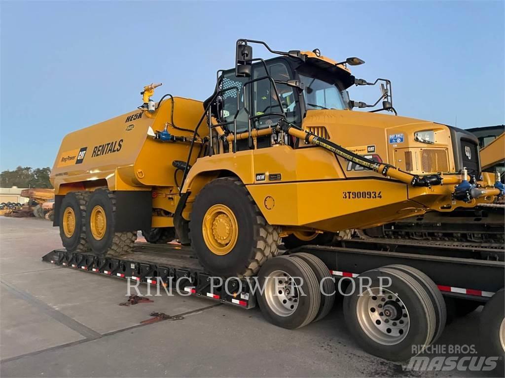 CAT 725WW شاحنات ذات صهاريج