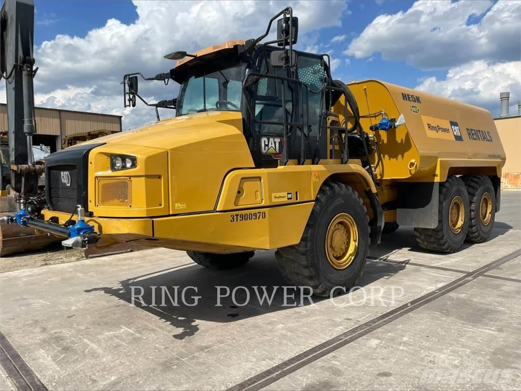 CAT 725WW شاحنات ذات صهاريج