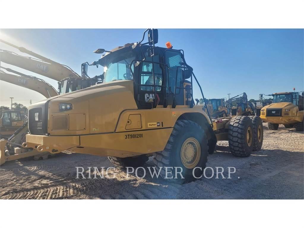 CAT 725WW شاحنات ذات صهاريج