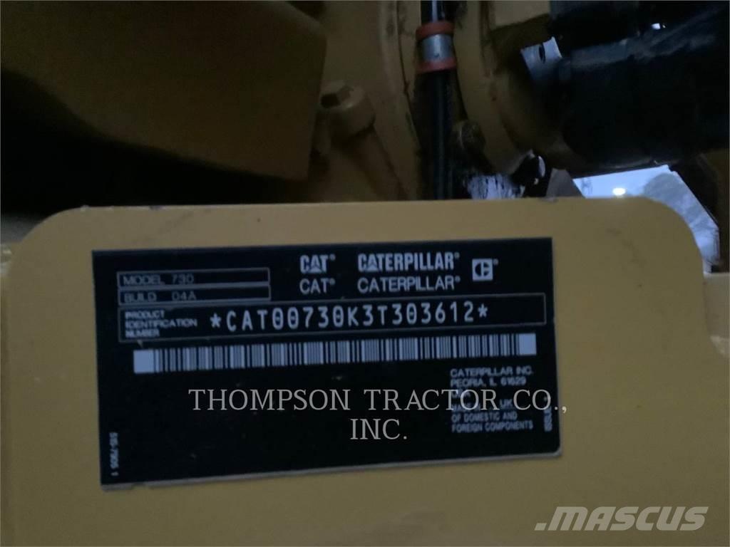 CAT 730 ساحبات مفصلية