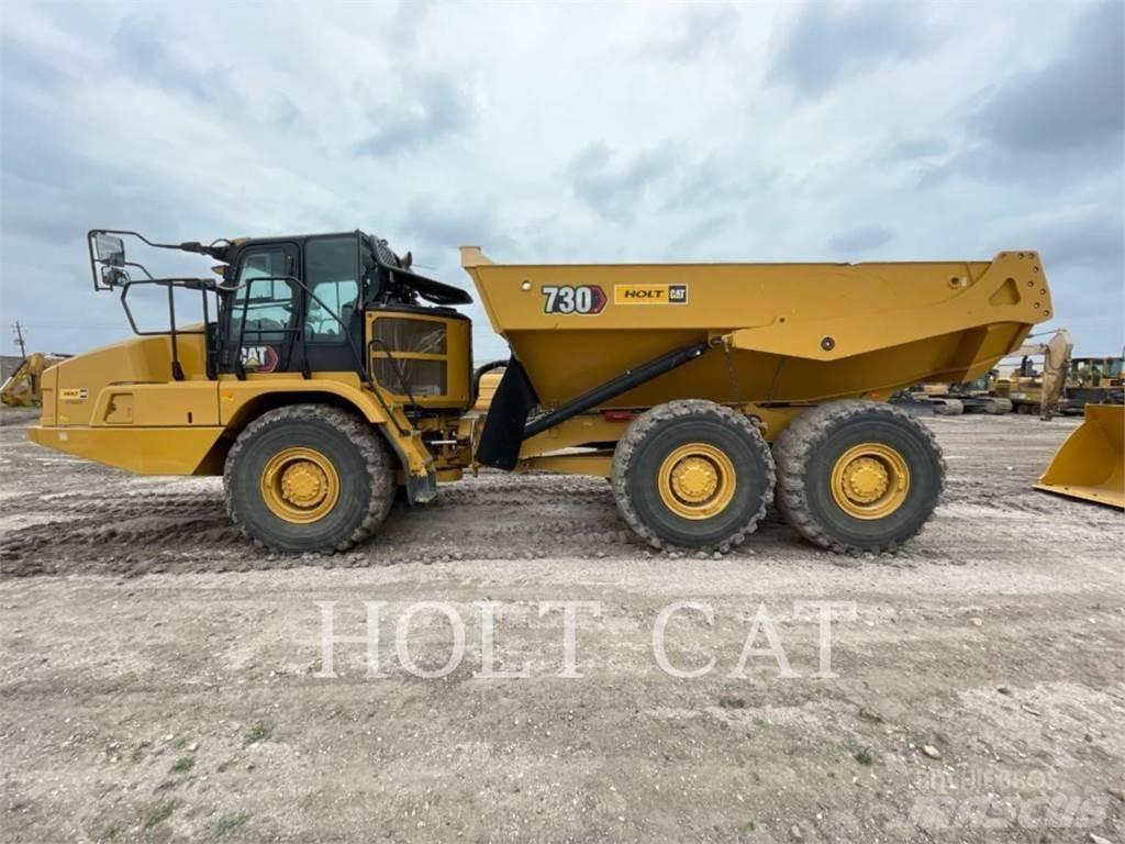 CAT 730 ساحبات مفصلية