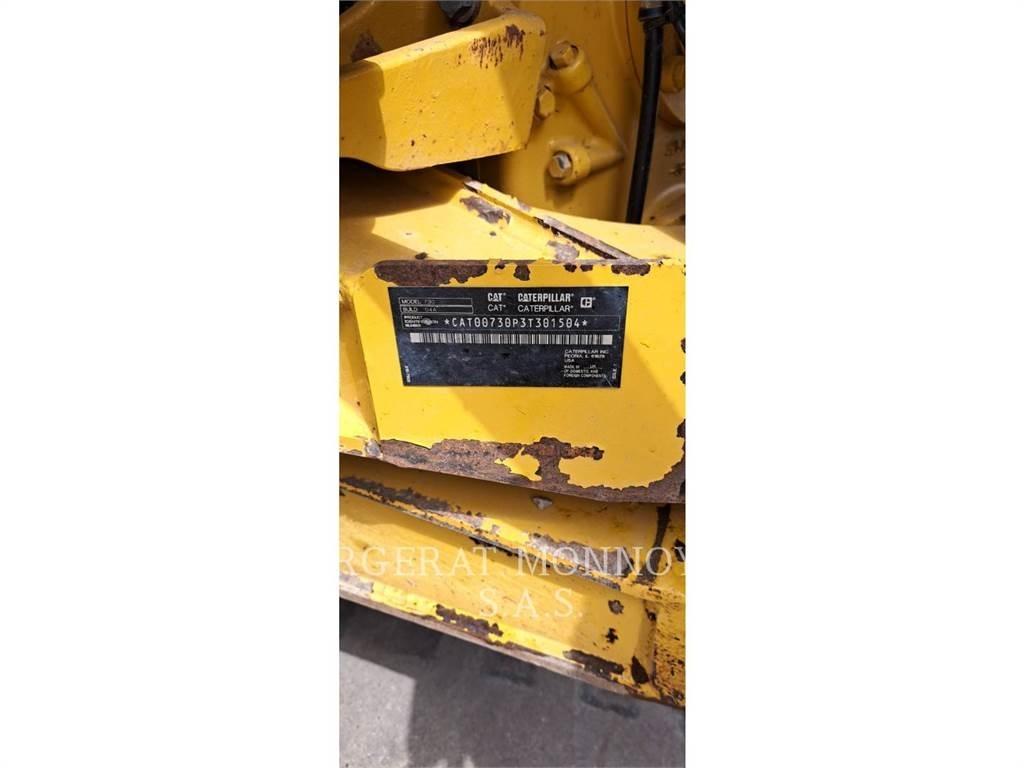 CAT 730 ساحبات مفصلية