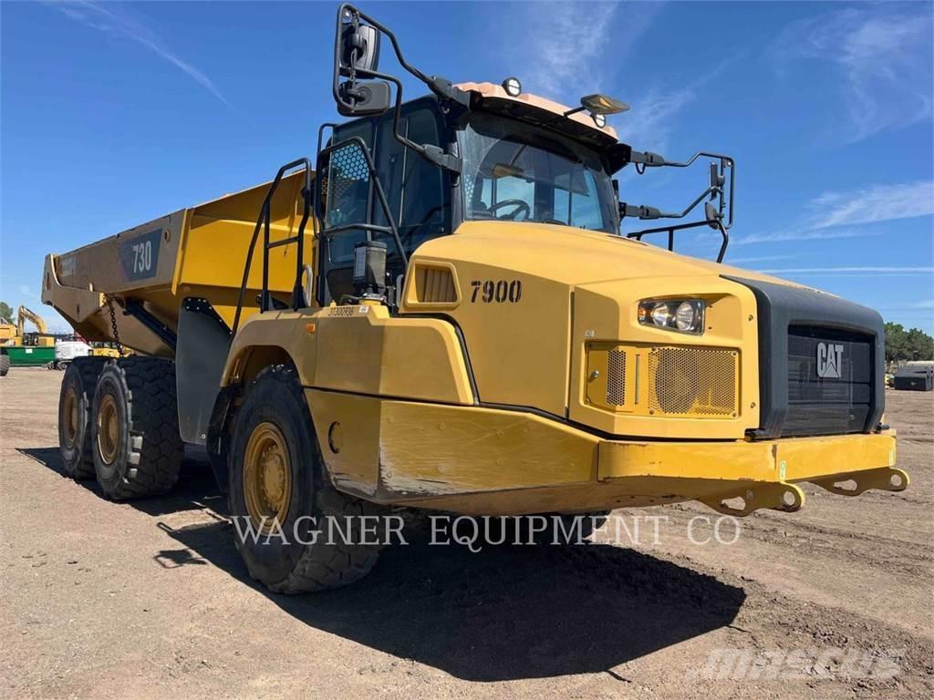 CAT 730 ساحبات مفصلية