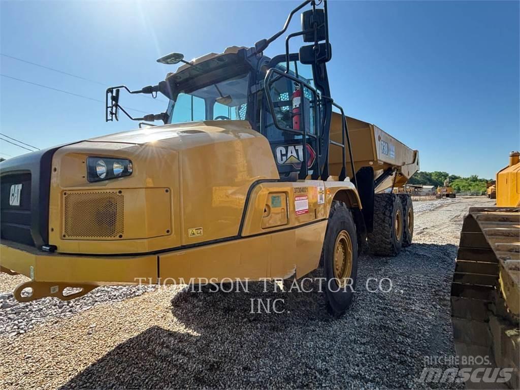 CAT 730 ساحبات مفصلية