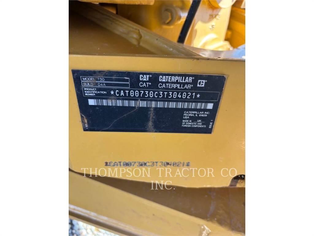 CAT 730 ساحبات مفصلية