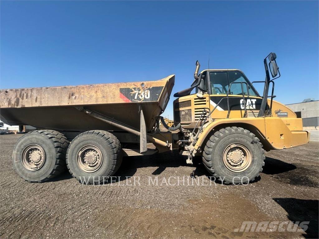 CAT 730 ساحبات مفصلية