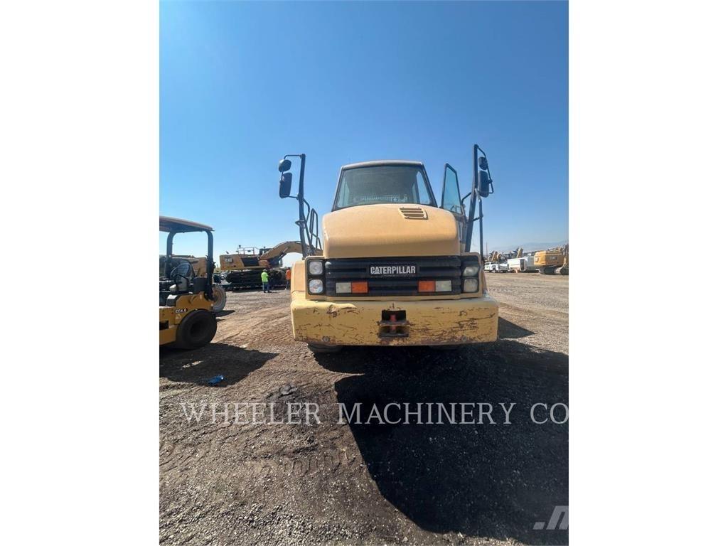 CAT 730 ساحبات مفصلية