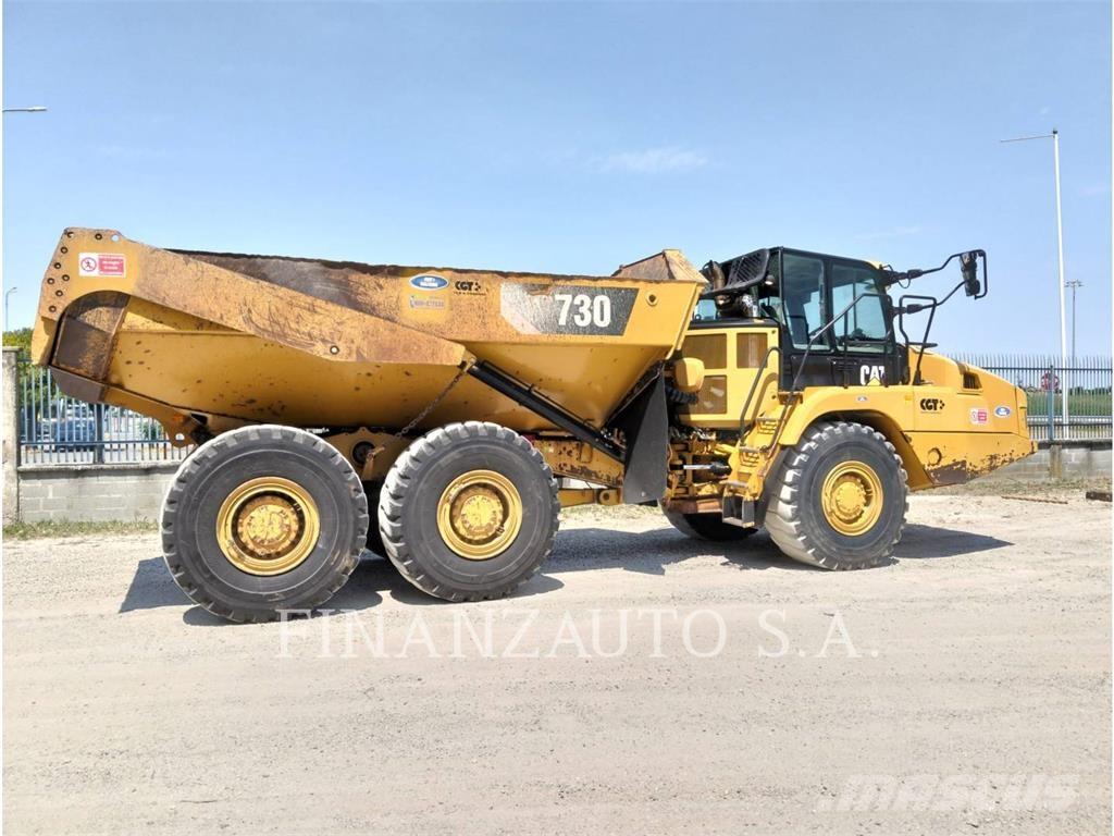 CAT 730 ساحبات مفصلية