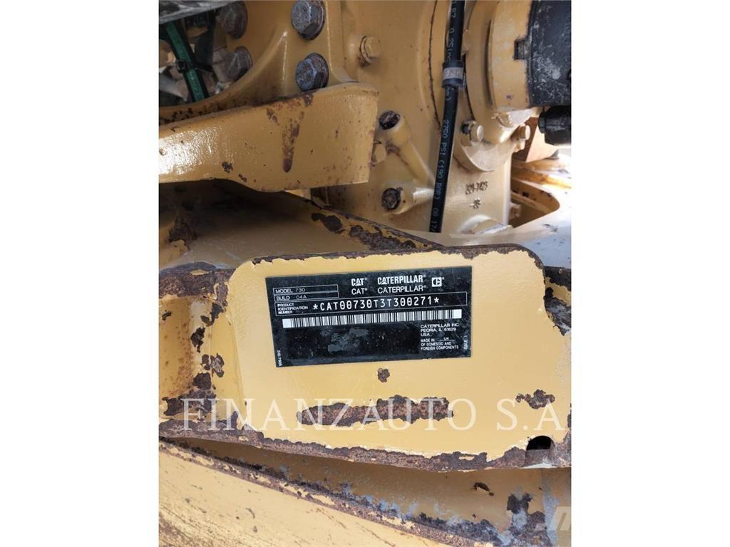 CAT 730 ساحبات مفصلية