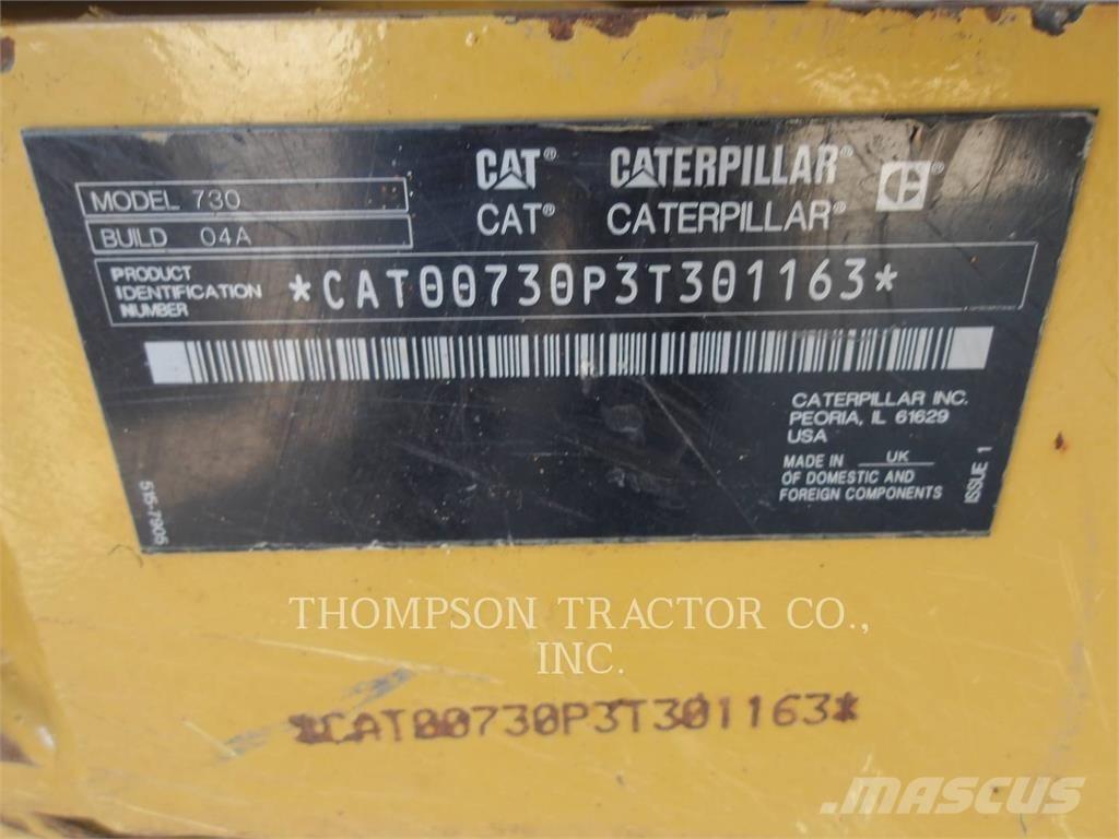 CAT 730 ساحبات مفصلية