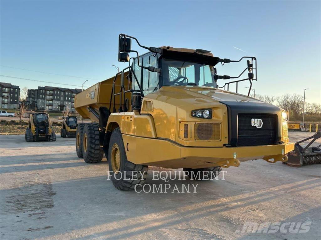 CAT 730-04 ساحبات مفصلية