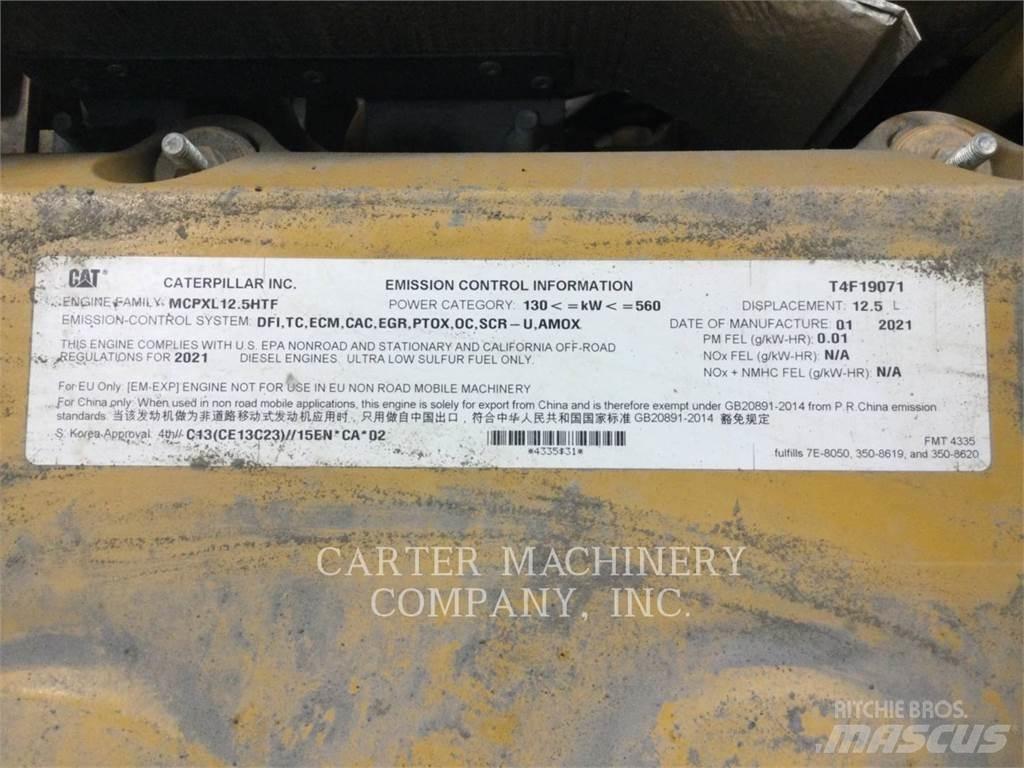 CAT 730-04 ساحبات مفصلية