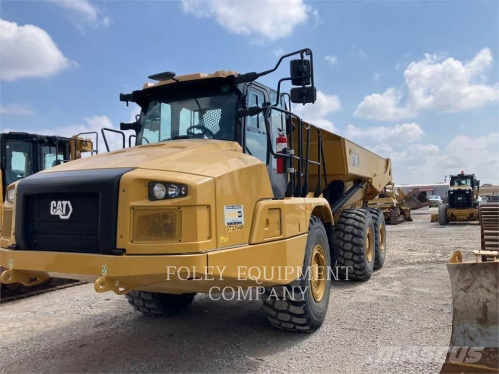 CAT 730-04 ساحبات مفصلية