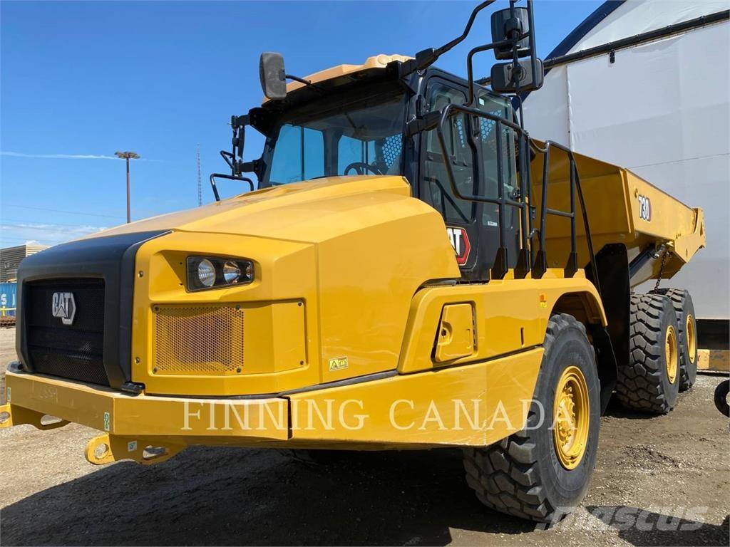 CAT 730-04 ساحبات مفصلية