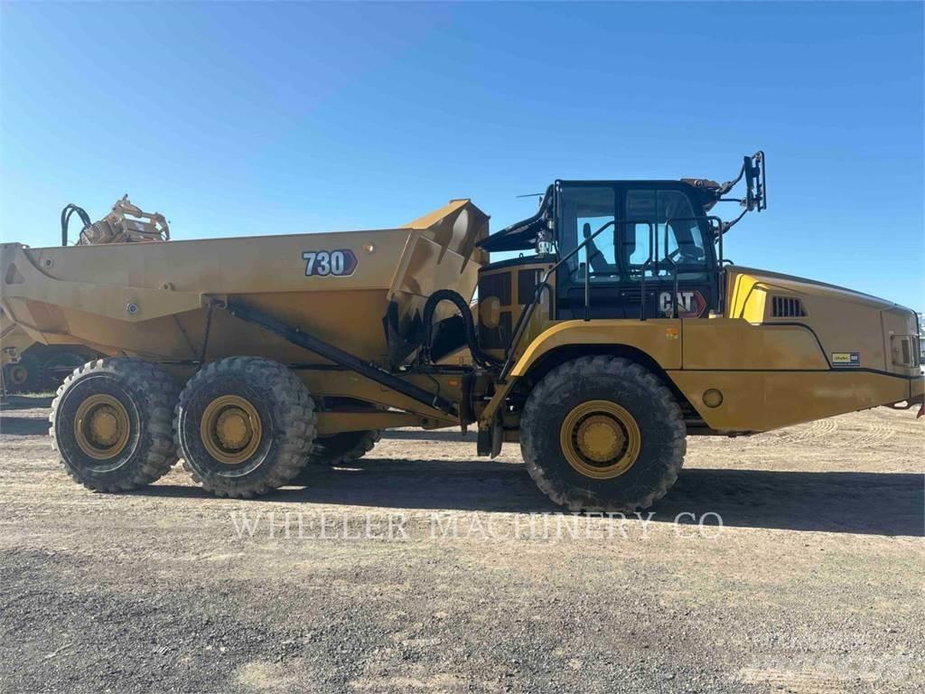 CAT 730 TG ساحبات مفصلية