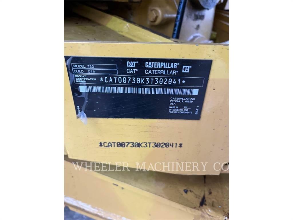 CAT 730 TG ساحبات مفصلية