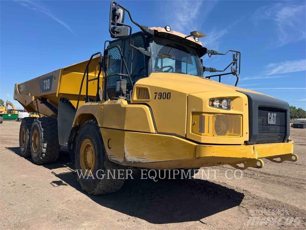 CAT 73004 ساحبات مفصلية