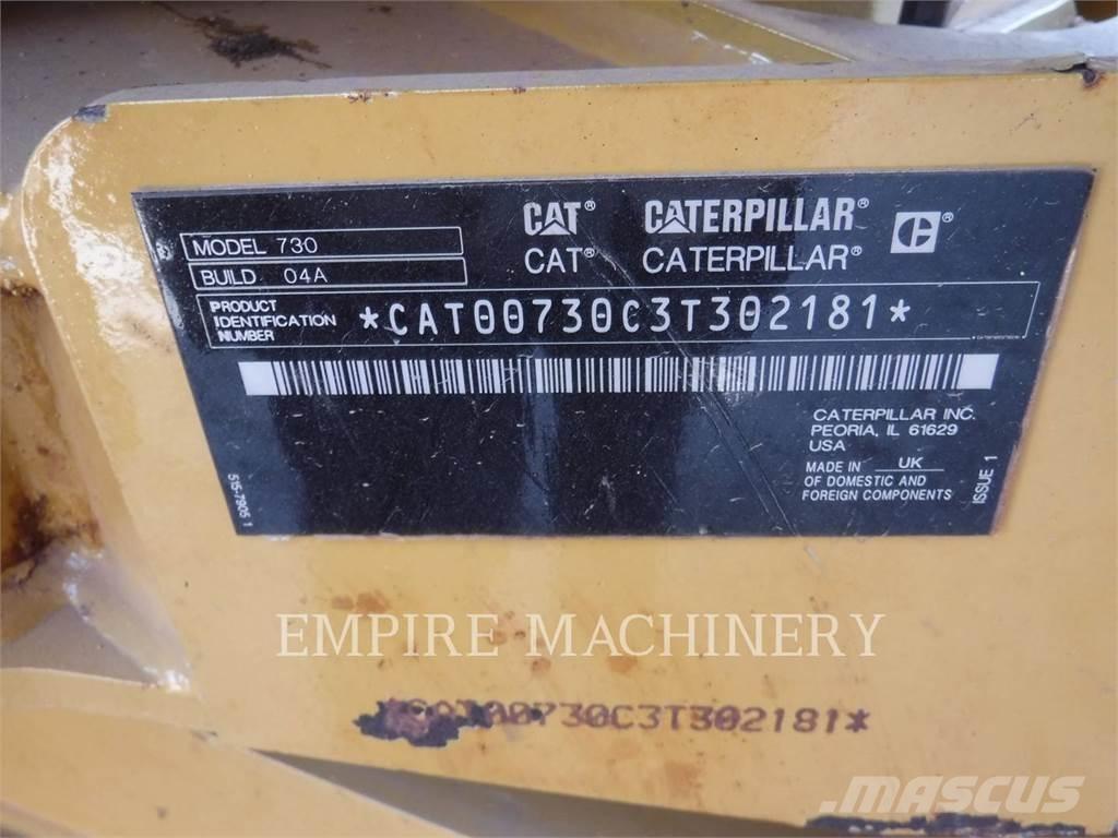 CAT 73004 ساحبات مفصلية