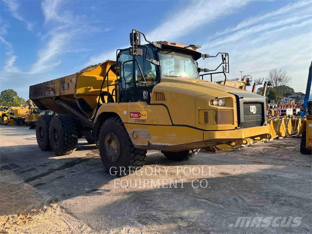 CAT 73004 ساحبات مفصلية