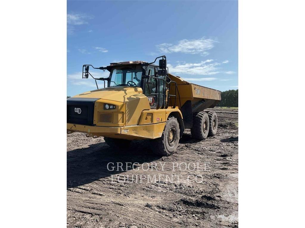 CAT 73004 ساحبات مفصلية