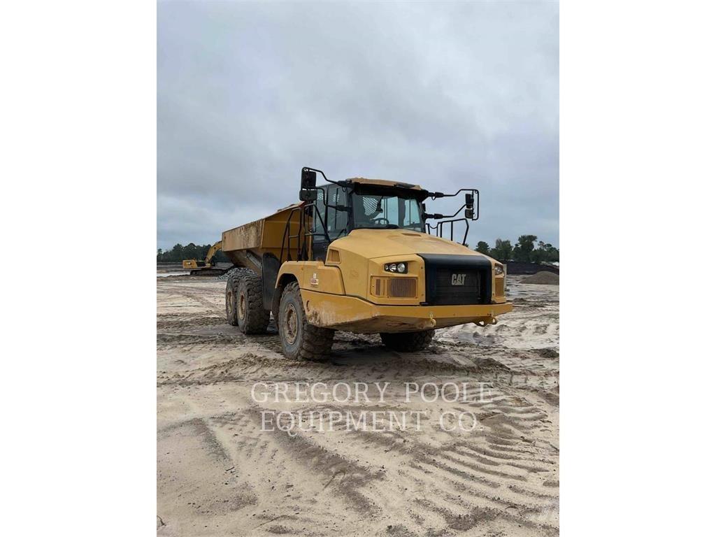 CAT 73004 ساحبات مفصلية