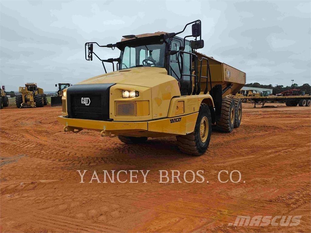 CAT 73004 ساحبات مفصلية