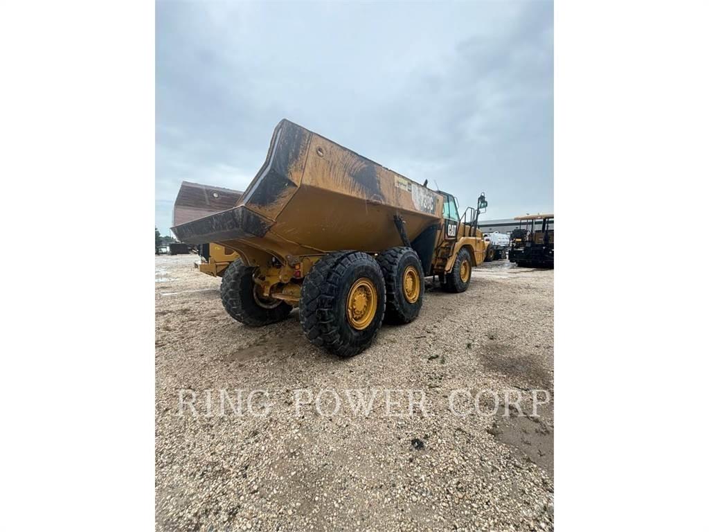 CAT 730C ساحبات مفصلية