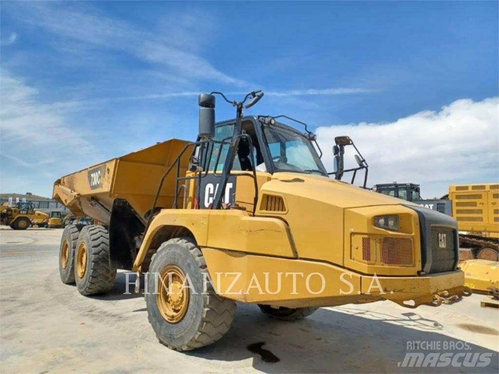 CAT 730C ساحبات مفصلية