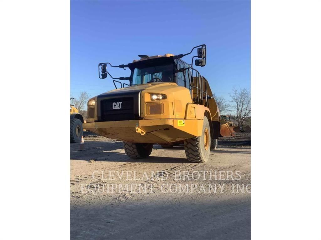 CAT 730C WW صهاريج مياه