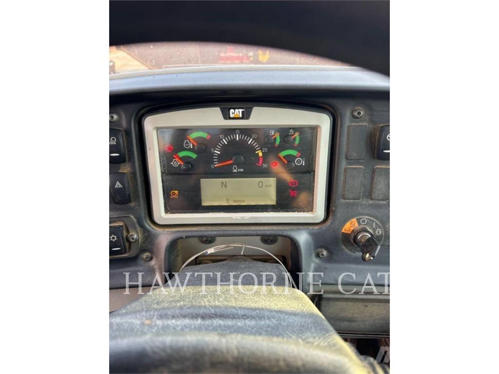 CAT 730C2 ساحبات مفصلية